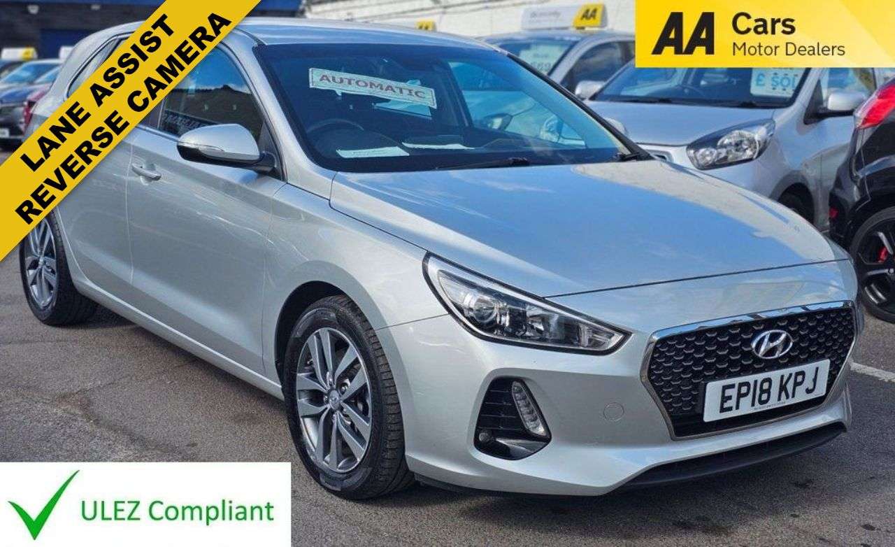 A 2018 HYUNDAI I30 1.4 T-GDi AUTOMATIC Blue Drive SE Nav Hatchback 5dr Petrol DCT Euro 6 (s/s) A 2018 HYUNDAI I30 1.4 T-GDi AUTOMATIC Blue Drive SE Nav Hatchback 5dr Petrol DCT Euro 6 (s/s)