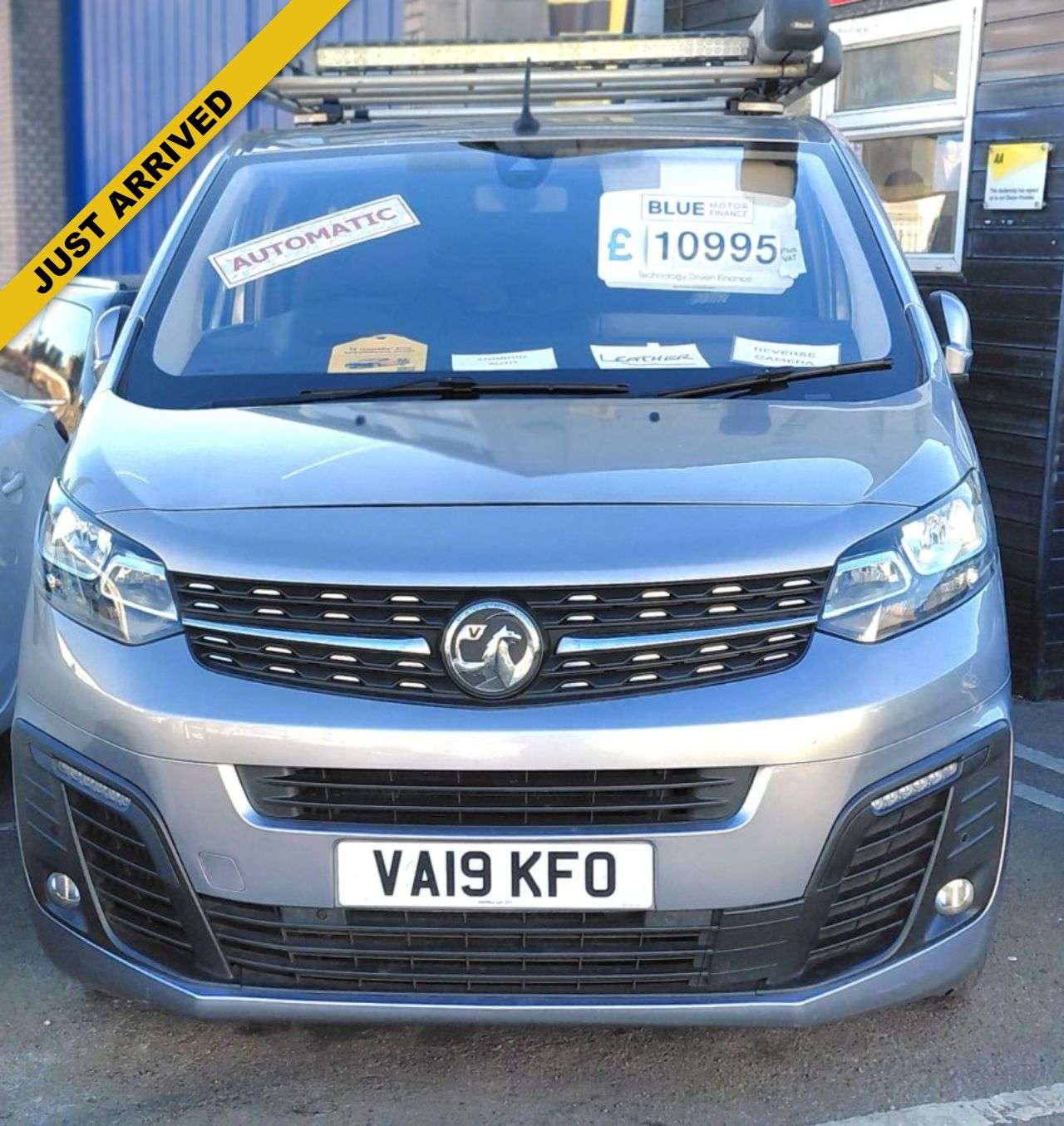 A 2019 VAUXHALL VIVARO AUTOMATIC 2.0 Turbo D 3100 Elite Panel Van 5dr Diesel Auto L1 H1 Euro 6 (s/ A 2019 VAUXHALL VIVARO AUTOMATIC 2.0 Turbo D 3100 Elite Panel Van 5dr Diesel Auto L1 H1 Euro 6 (s/