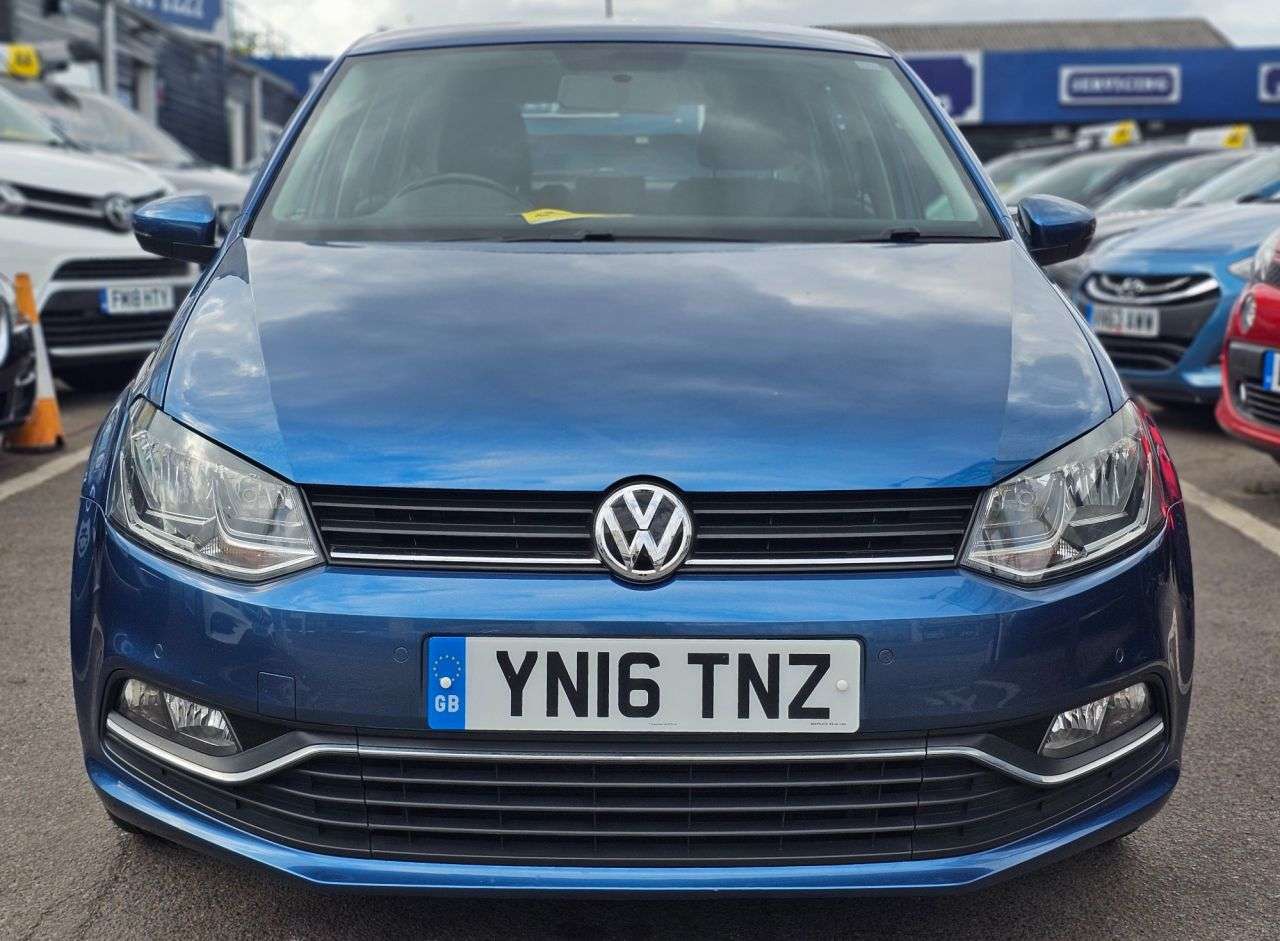 A 2016 VOLKSWAGEN POLO 1.0 BlueMotion Tech SE Hatchback 5dr Petrol Manual Euro 6 (s/s) (60 ps) CRU A 2016 VOLKSWAGEN POLO 1.0 BlueMotion Tech SE Hatchback 5dr Petrol Manual Euro 6 (s/s) (60 ps) CRU