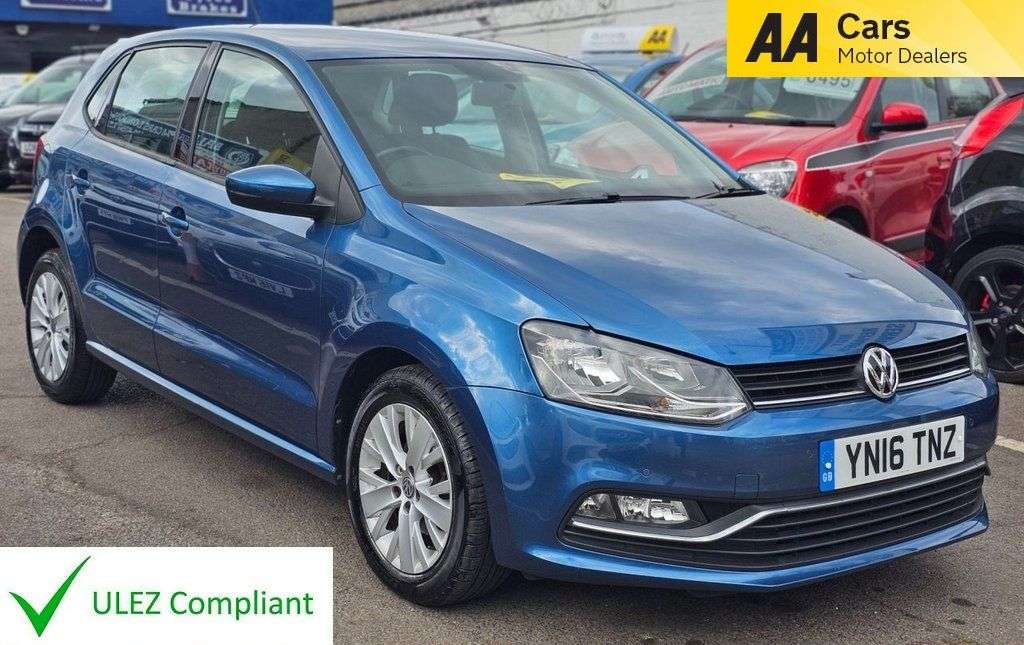A 2016 VOLKSWAGEN POLO 1.0 BlueMotion Tech SE Hatchback 5dr Petrol Manual Euro 6 (s/s) (60 ps) CRU A 2016 VOLKSWAGEN POLO 1.0 BlueMotion Tech SE Hatchback 5dr Petrol Manual Euro 6 (s/s) (60 ps) CRU