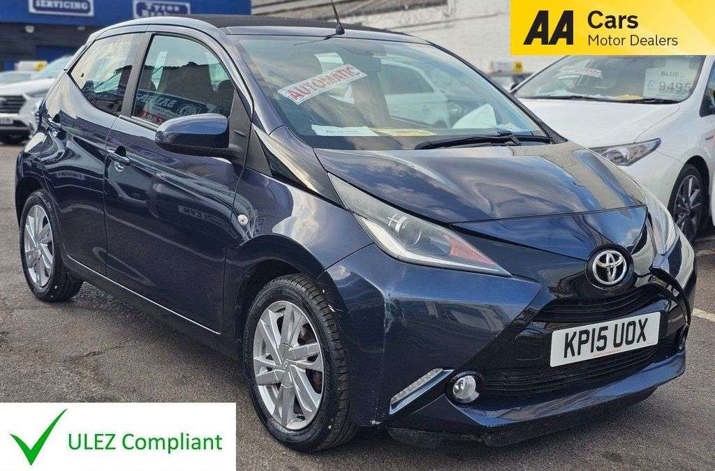 A 2015 TOYOTA AYGO AUTOMATIC 1.0 VVT-i x-pression x-wave 5dr Petrol x-shift Euro 5 (68 ps) MOT A 2015 TOYOTA AYGO AUTOMATIC 1.0 VVT-i x-pression x-wave 5dr Petrol x-shift Euro 5 (68 ps) MOT