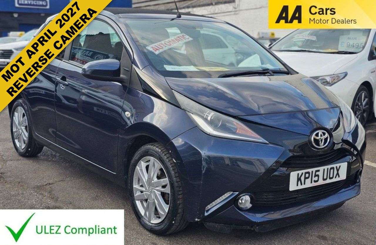A 2015 TOYOTA AYGO AUTOMATIC 1.0 VVT-i x-pression x-wave 5dr Petrol x-shift Euro 5 (68 ps) MOT A 2015 TOYOTA AYGO AUTOMATIC 1.0 VVT-i x-pression x-wave 5dr Petrol x-shift Euro 5 (68 ps) MOT