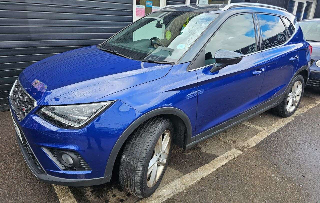 A 2019 SEAT ARONA 1.0 TSI AUTOMATIC GPF FR SUV 5dr Petrol DSG Euro 6 (s/s) (115 ps) MOT 23.03 A 2019 SEAT ARONA 1.0 TSI AUTOMATIC GPF FR SUV 5dr Petrol DSG Euro 6 (s/s) (115 ps) MOT 23.03