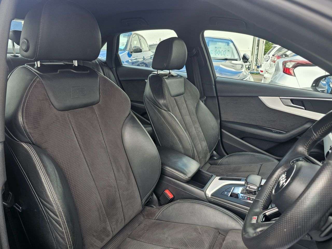2018 AUDI A4 2018 AUDI A4