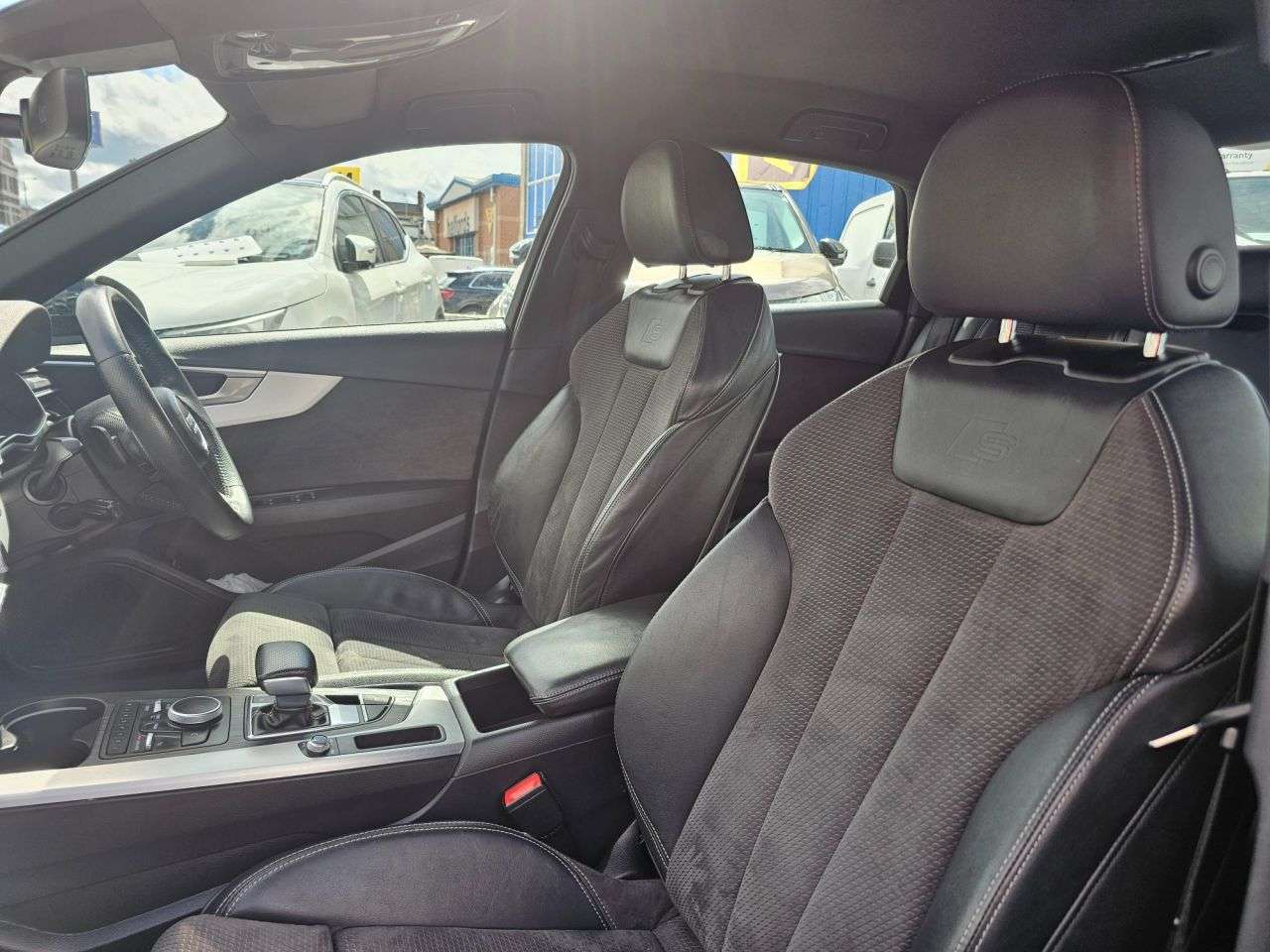 2018 AUDI A4 2018 AUDI A4