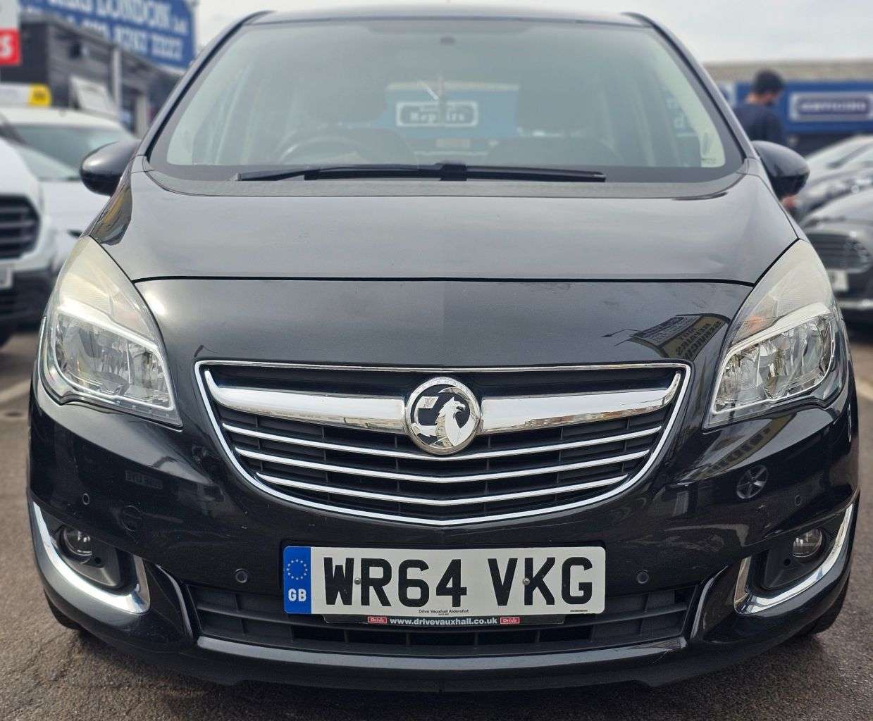 A 2014 VAUXHALL MERIVA 1.4i Tech Line MPV 5dr Petrol Manual Euro 6 (100 ps) FRONT AND REAR PARKING A 2014 VAUXHALL MERIVA 1.4i Tech Line MPV 5dr Petrol Manual Euro 6 (100 ps) FRONT AND REAR PARKING