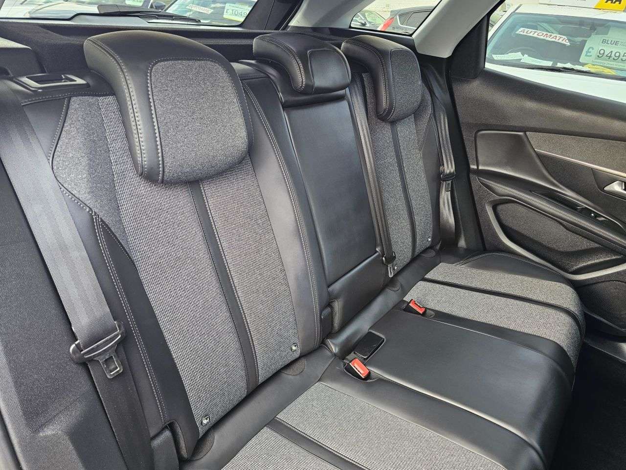 2018 PEUGEOT 3008 2018 PEUGEOT 3008