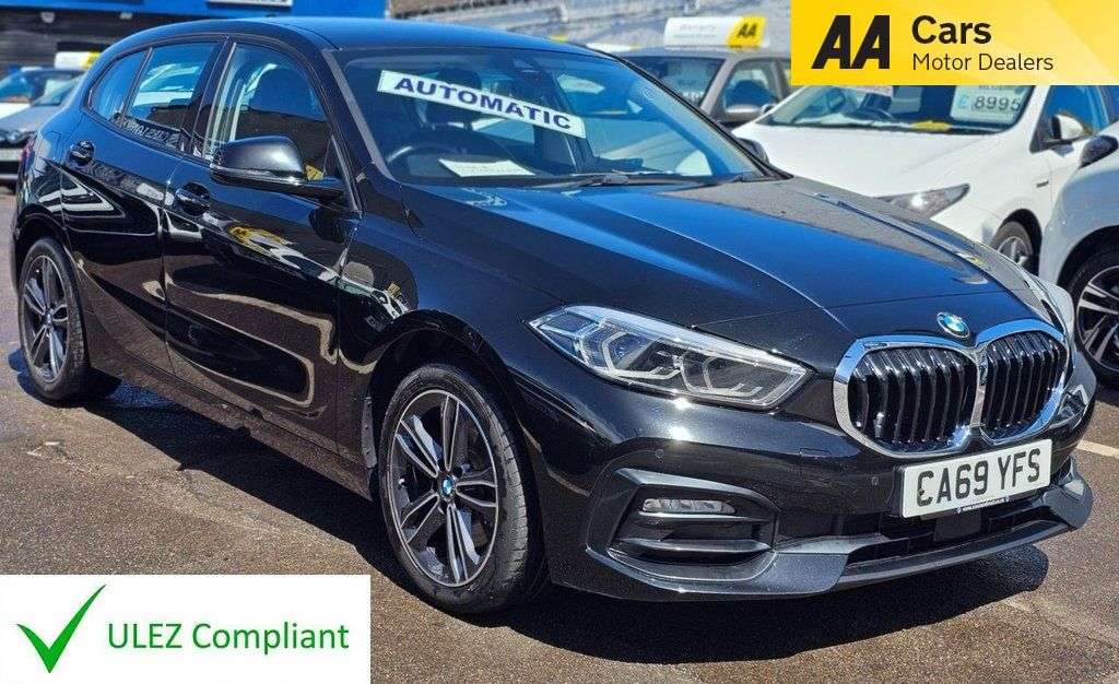A 2020 BMW 1 SERIES AUTOMATIC 1.5 118i Sport Hatchback 5dr Petrol DCT Euro 6 (s/s) (140 ps) SER A 2020 BMW 1 SERIES AUTOMATIC 1.5 118i Sport Hatchback 5dr Petrol DCT Euro 6 (s/s) (140 ps) SER