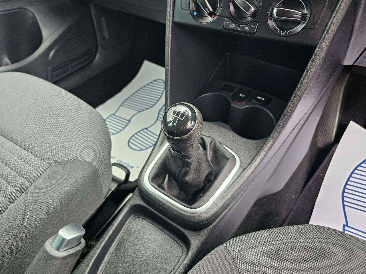 2013 VOLKSWAGEN POLO 2013 VOLKSWAGEN POLO