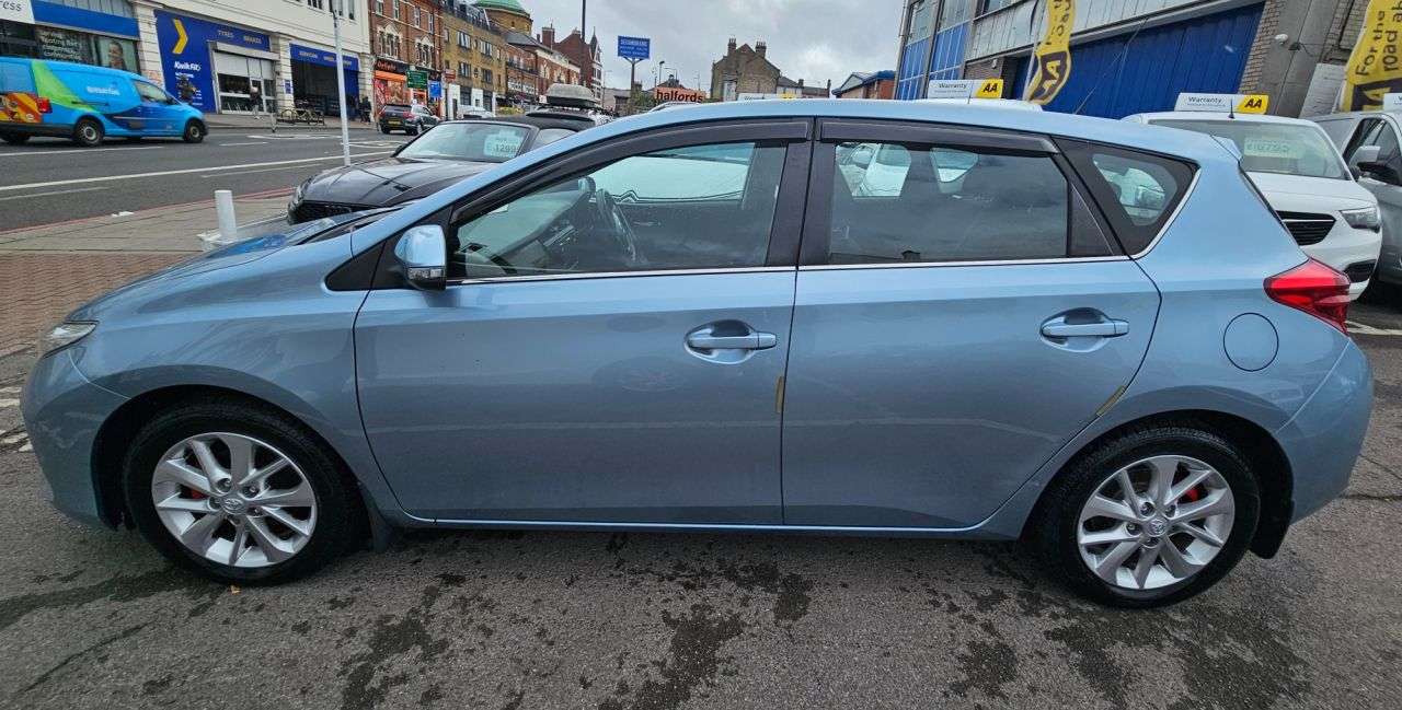 2013 TOYOTA AURIS 2013 TOYOTA AURIS