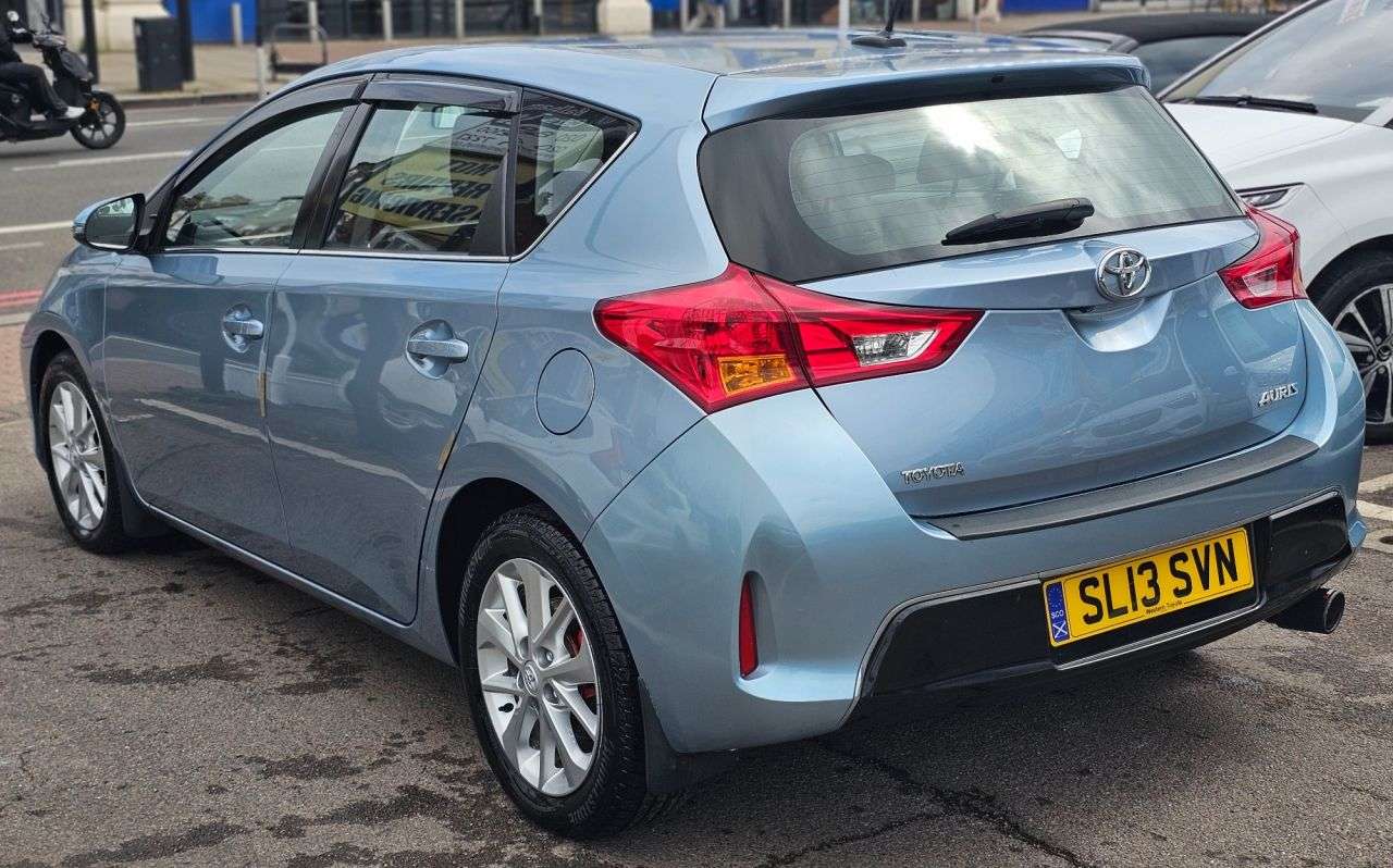 2013 TOYOTA AURIS 2013 TOYOTA AURIS