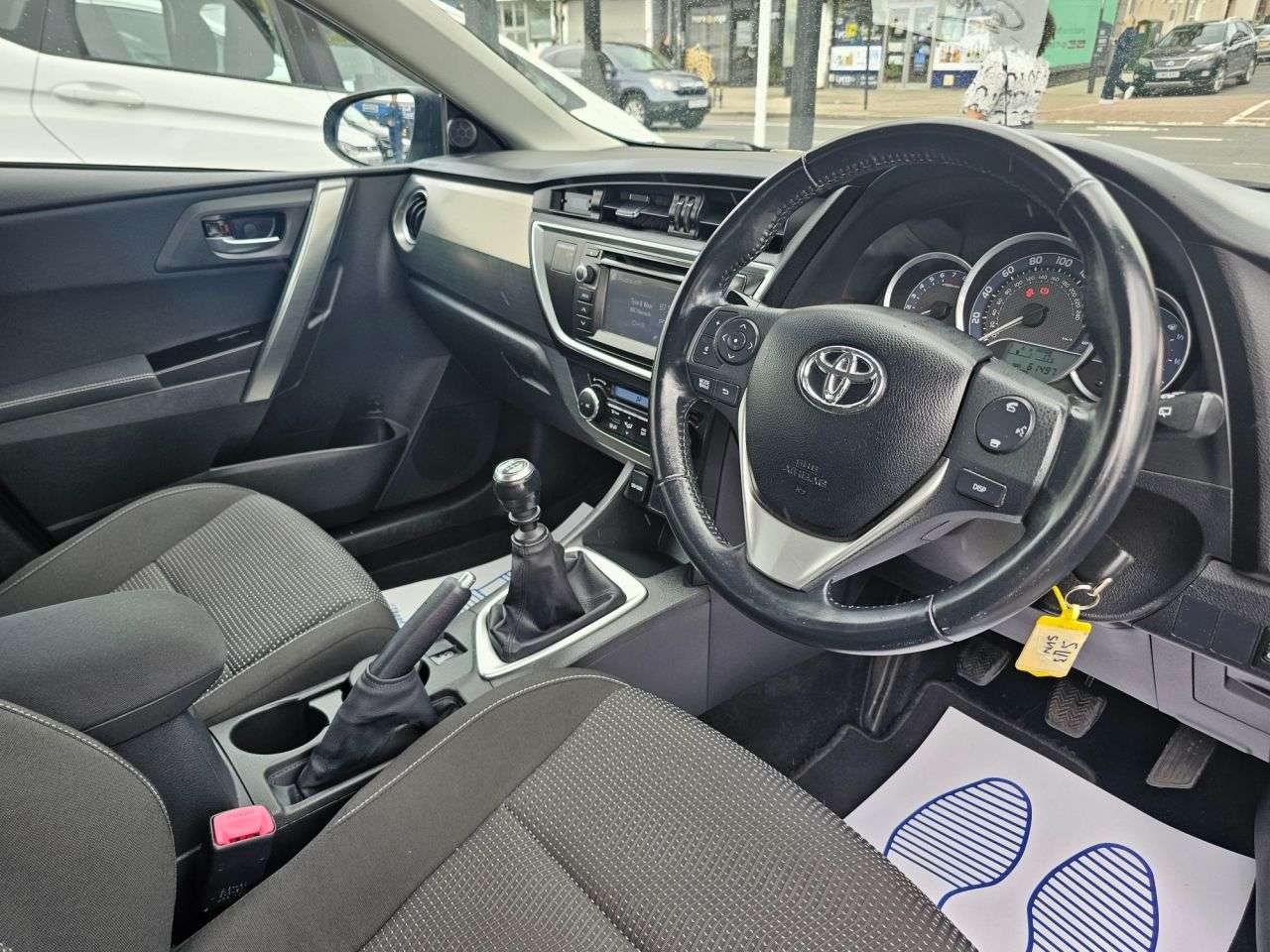 2013 TOYOTA AURIS 2013 TOYOTA AURIS