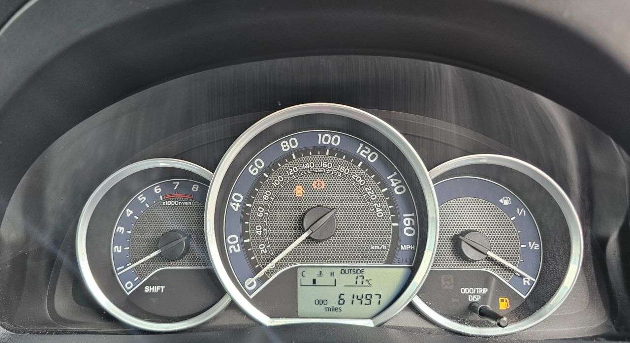 2013 TOYOTA AURIS 2013 TOYOTA AURIS