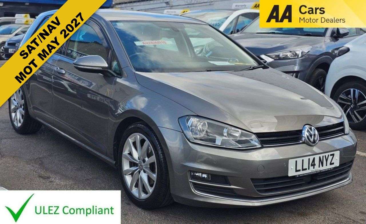 A 2014 VOLKSWAGEN GOLF 1.4 TSI BlueMotion Tech ACT GT Hatchback 5dr Petrol DSG Euro 6 (s/s) (140 p A 2014 VOLKSWAGEN GOLF 1.4 TSI BlueMotion Tech ACT GT Hatchback 5dr Petrol DSG Euro 6 (s/s) (140 p