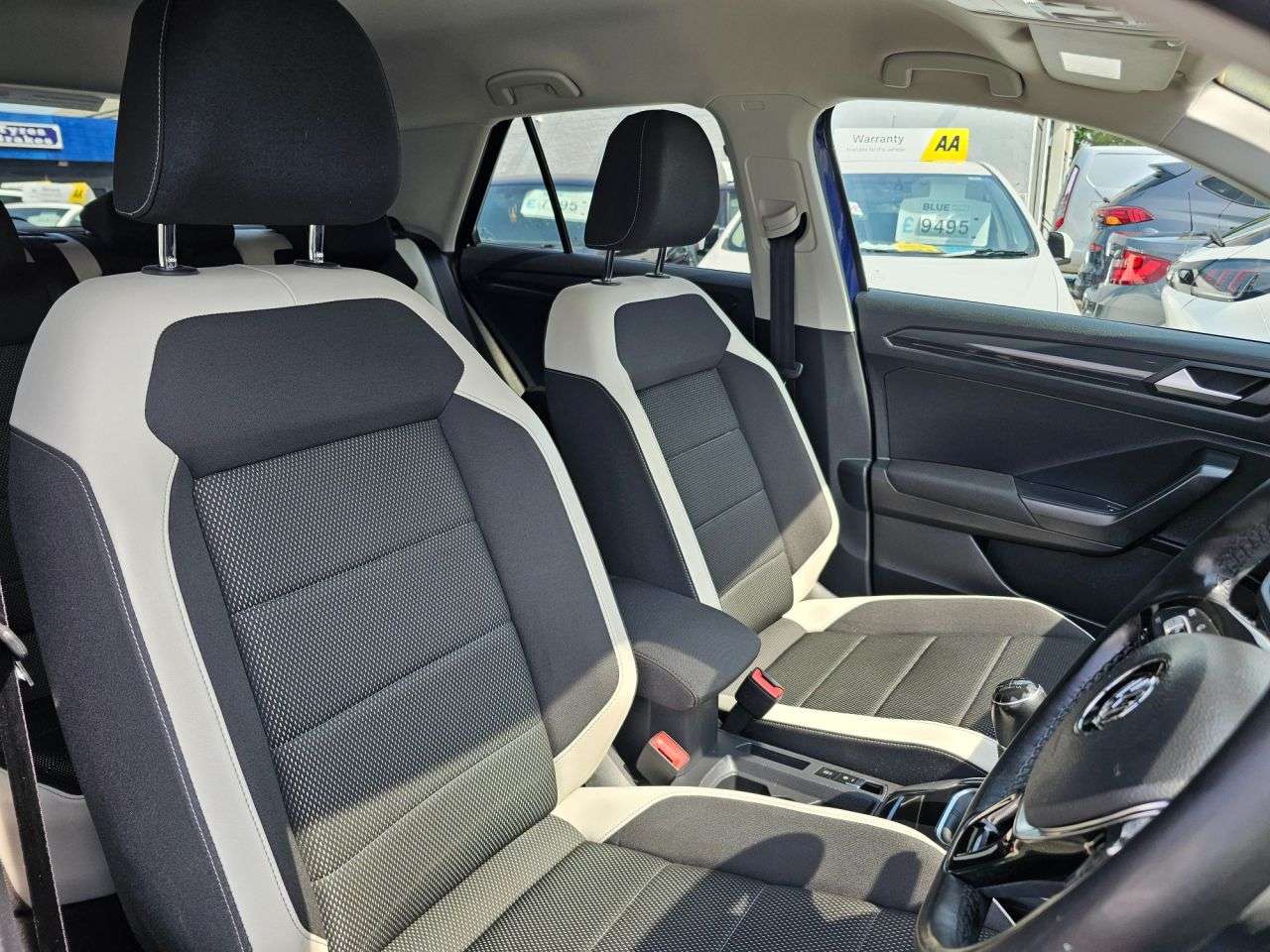 2018 VOLKSWAGEN T-ROC 2018 VOLKSWAGEN T-ROC