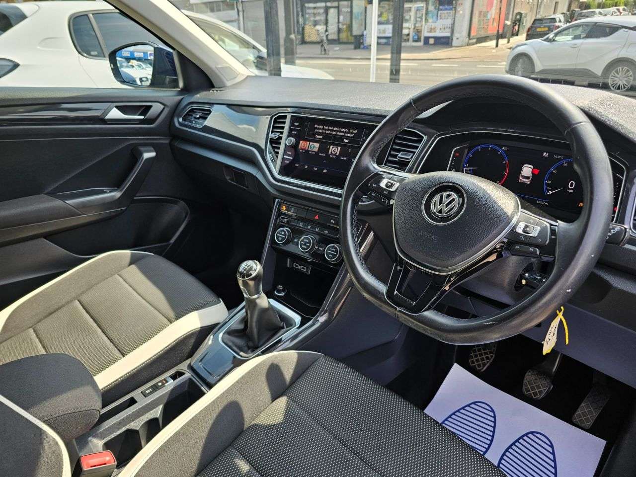 2018 VOLKSWAGEN T-ROC 2018 VOLKSWAGEN T-ROC