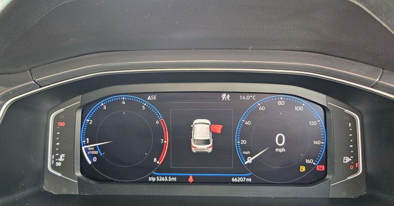 2018 VOLKSWAGEN T-ROC 2018 VOLKSWAGEN T-ROC