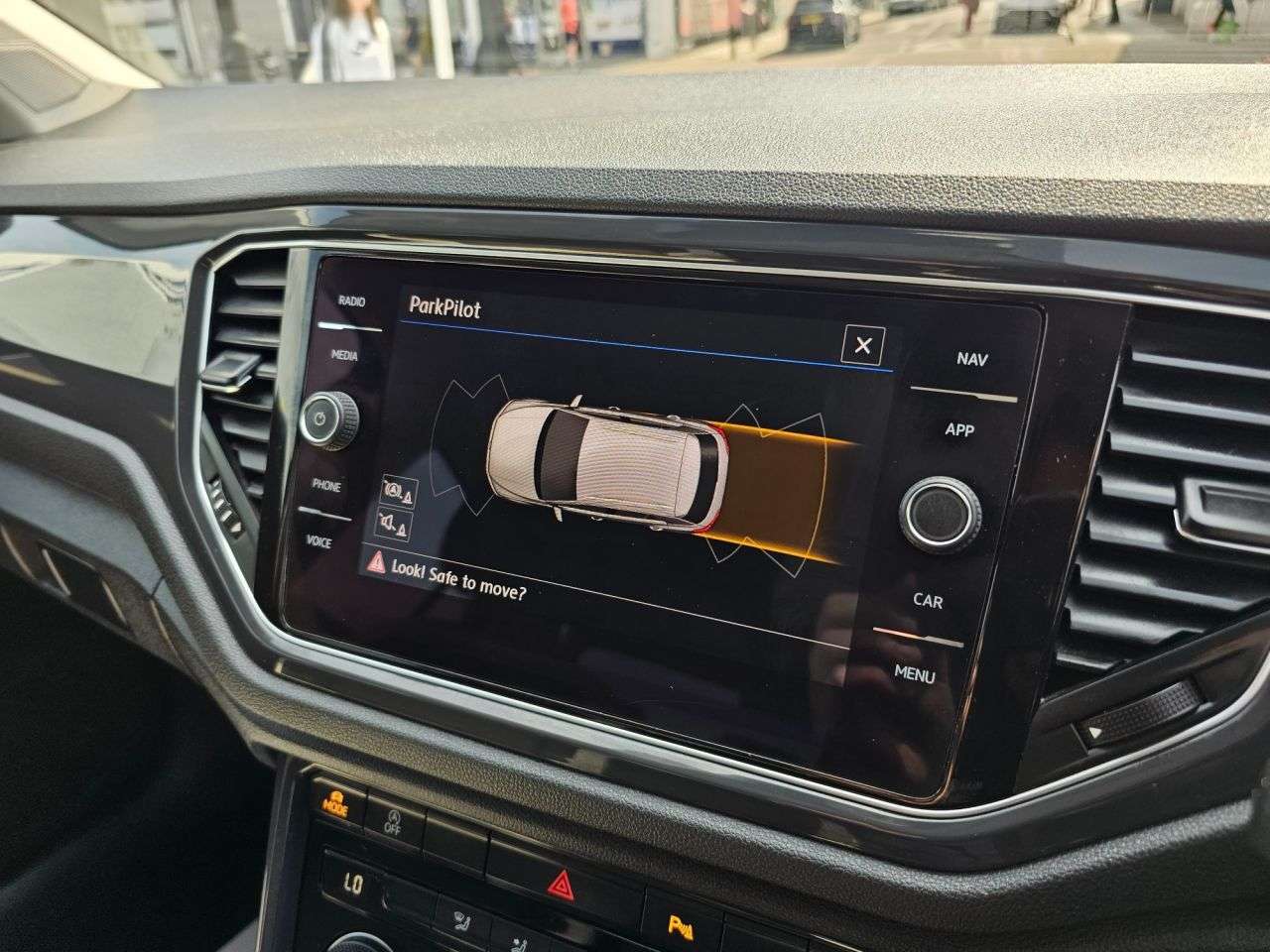 2018 VOLKSWAGEN T-ROC 2018 VOLKSWAGEN T-ROC