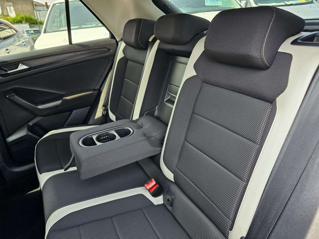 2018 VOLKSWAGEN T-ROC 2018 VOLKSWAGEN T-ROC