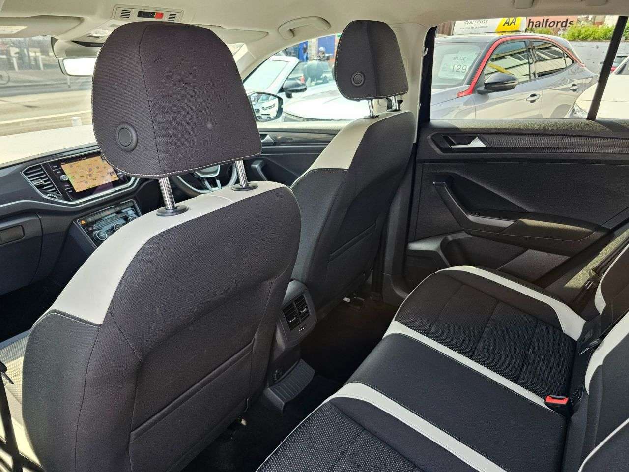 2018 VOLKSWAGEN T-ROC 2018 VOLKSWAGEN T-ROC