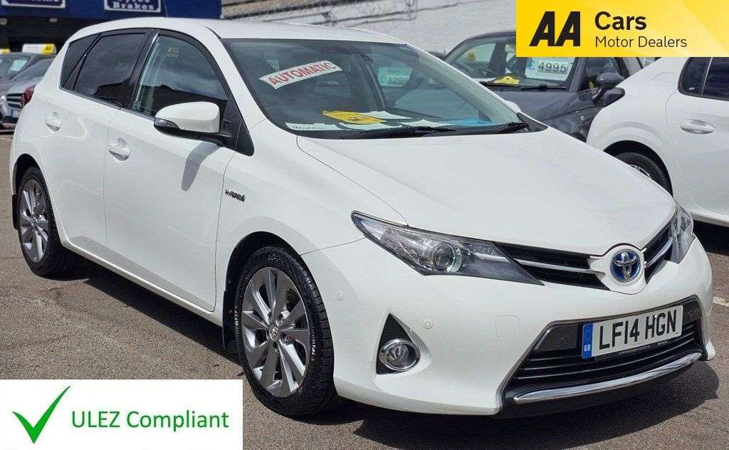 A 2014 TOYOTA AURIS AUTOMATIC 1.8 VVT-h Excel Hatchback 5dr Petrol Hybrid CVT Euro 5 (s/s) (136 A 2014 TOYOTA AURIS AUTOMATIC 1.8 VVT-h Excel Hatchback 5dr Petrol Hybrid CVT Euro 5 (s/s) (136