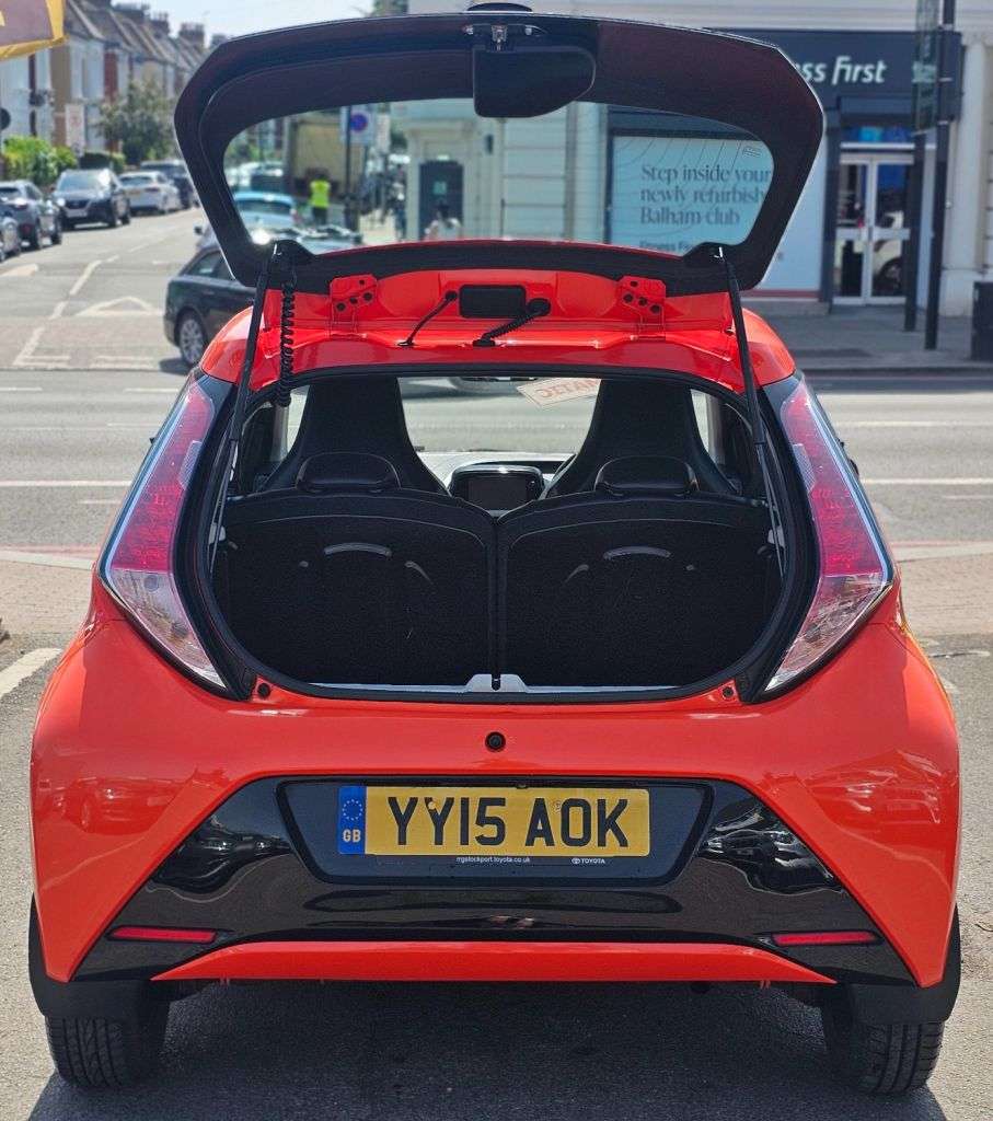 2015 TOYOTA AYGO 2015 TOYOTA AYGO