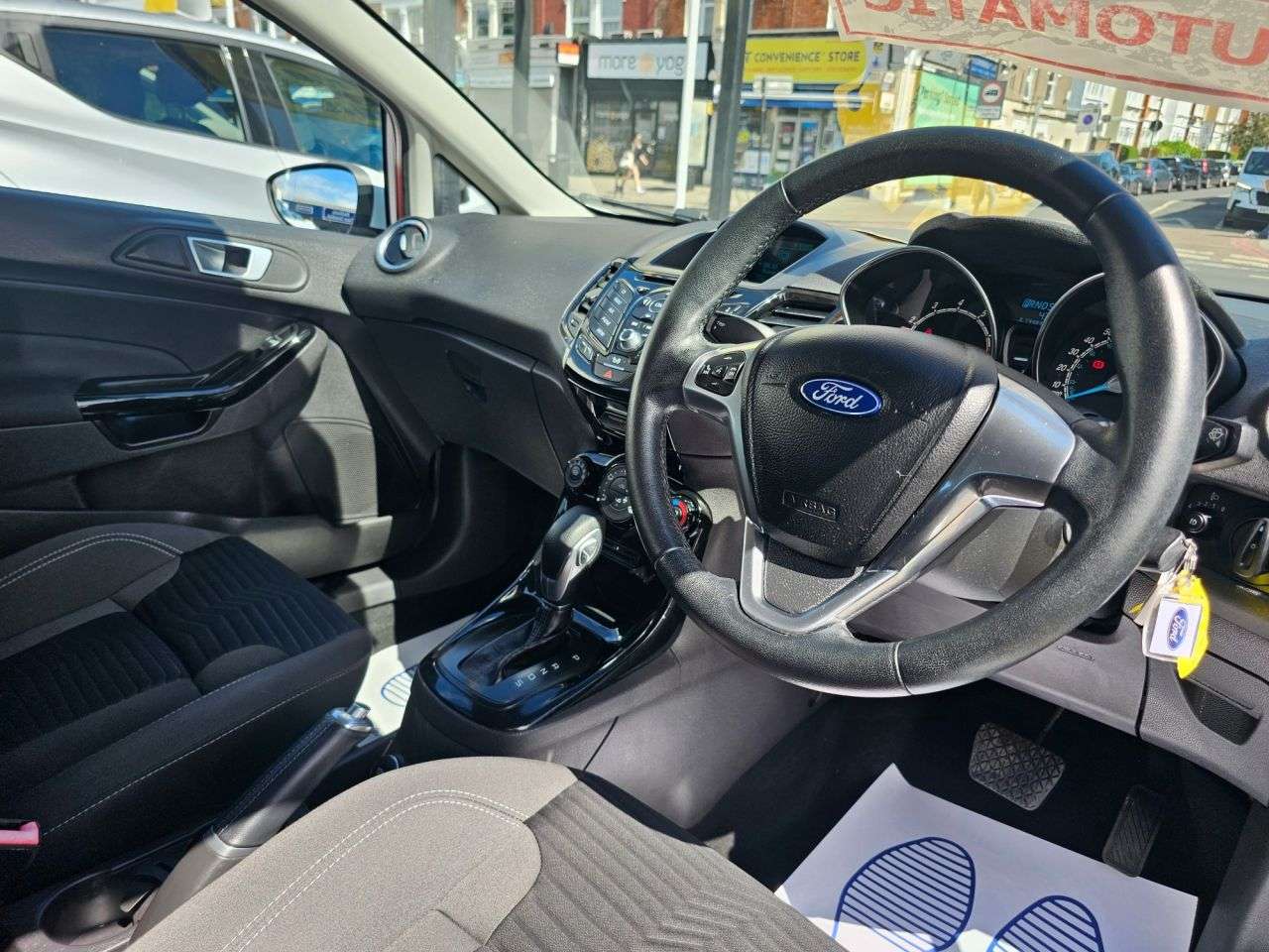 2015 FORD FIESTA 2015 FORD FIESTA