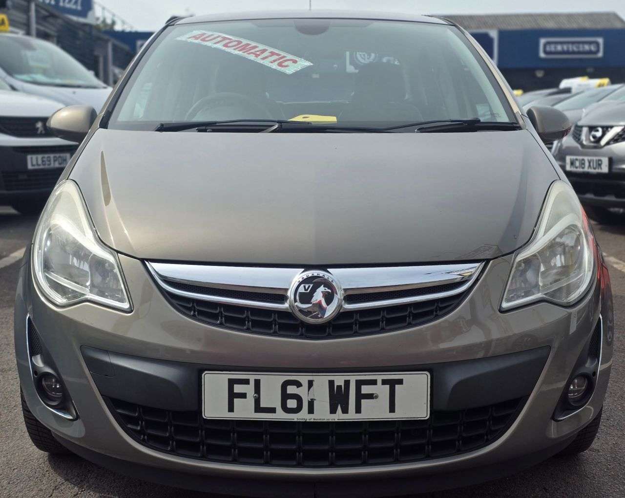 A 2011 VAUXHALL CORSA AUTOMATIC 1.4 16V SE Hatchback 5dr Petrol Auto Euro 5 (100 ps) FULL SERVICE A 2011 VAUXHALL CORSA AUTOMATIC 1.4 16V SE Hatchback 5dr Petrol Auto Euro 5 (100 ps) FULL SERVICE