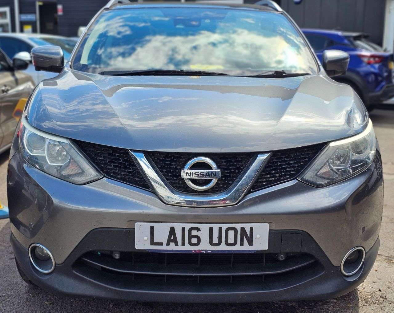 A 2016 NISSAN QASHQAI 1.2 DIG-T N-Connecta SUV 5dr Petrol Manual 2WD Euro 6 (s/s) (115 ps) PANORA A 2016 NISSAN QASHQAI 1.2 DIG-T N-Connecta SUV 5dr Petrol Manual 2WD Euro 6 (s/s) (115 ps) PANORA