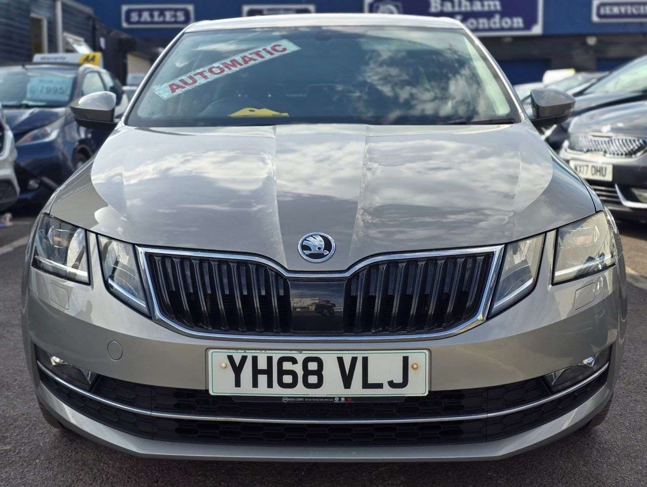A 2018 SKODA OCTAVIA AUTOMATIC 1.5 TSI GPF ACT SE L Hatchback 5dr Petrol DSG Euro 6 (s/s) (150 p A 2018 SKODA OCTAVIA AUTOMATIC 1.5 TSI GPF ACT SE L Hatchback 5dr Petrol DSG Euro 6 (s/s) (150 p