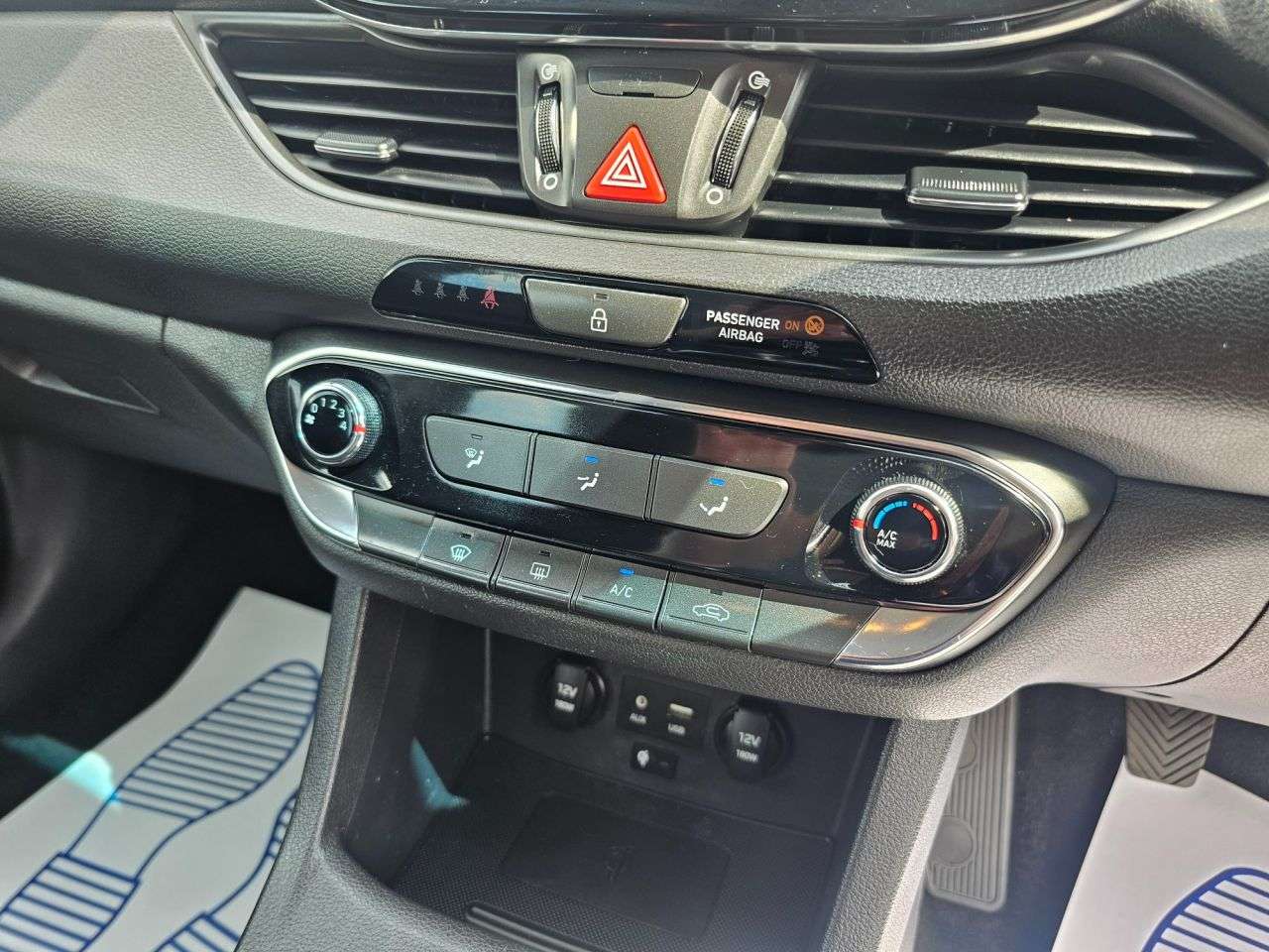 2017 HYUNDAI I30 2017 HYUNDAI I30