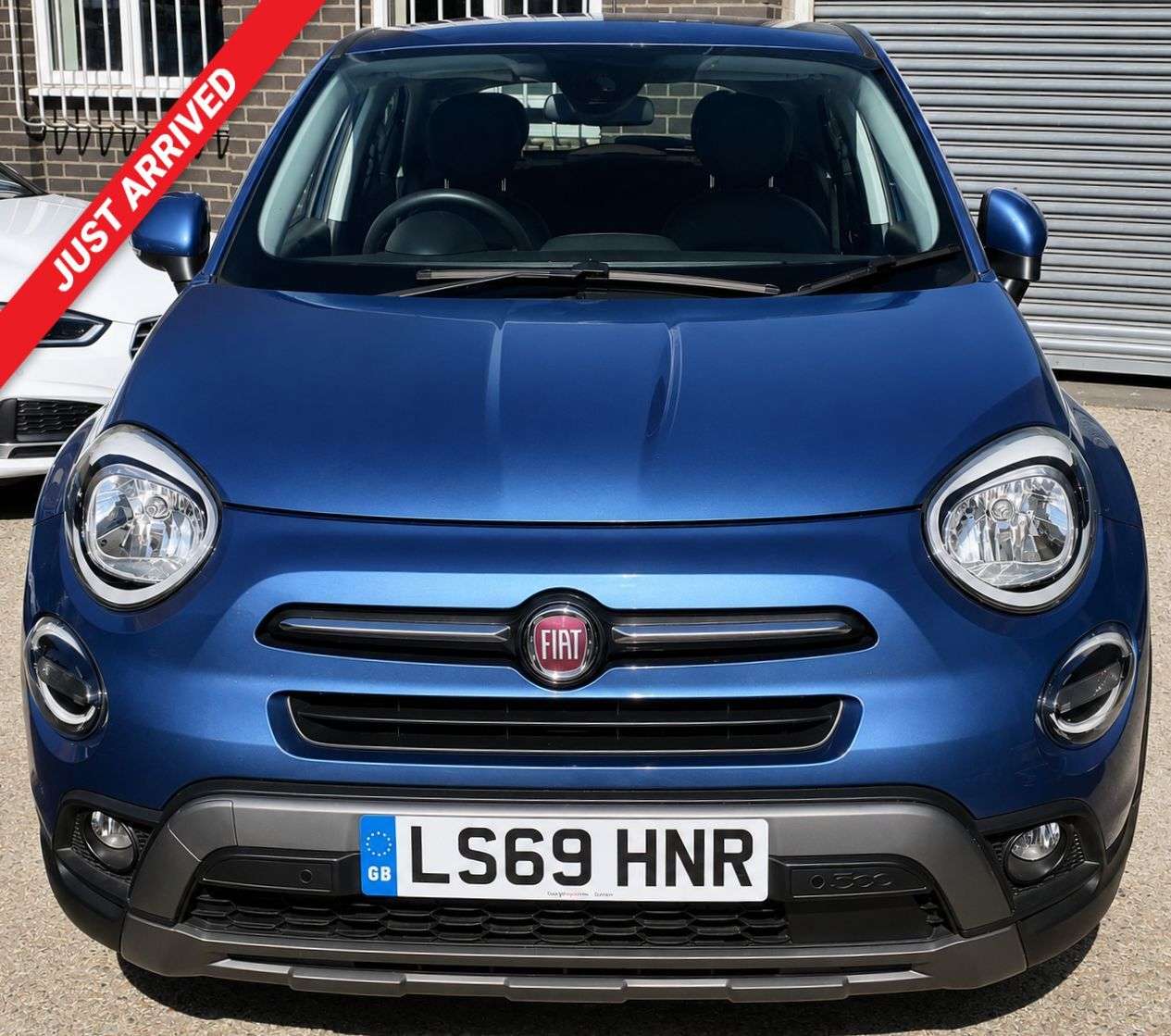 A 2019 FIAT 500X AUTOMATIC 1.3 FireFly Turbo MultiAir City Cross SUV 5dr Petrol DCT Euro 6 ( A 2019 FIAT 500X AUTOMATIC 1.3 FireFly Turbo MultiAir City Cross SUV 5dr Petrol DCT Euro 6 (