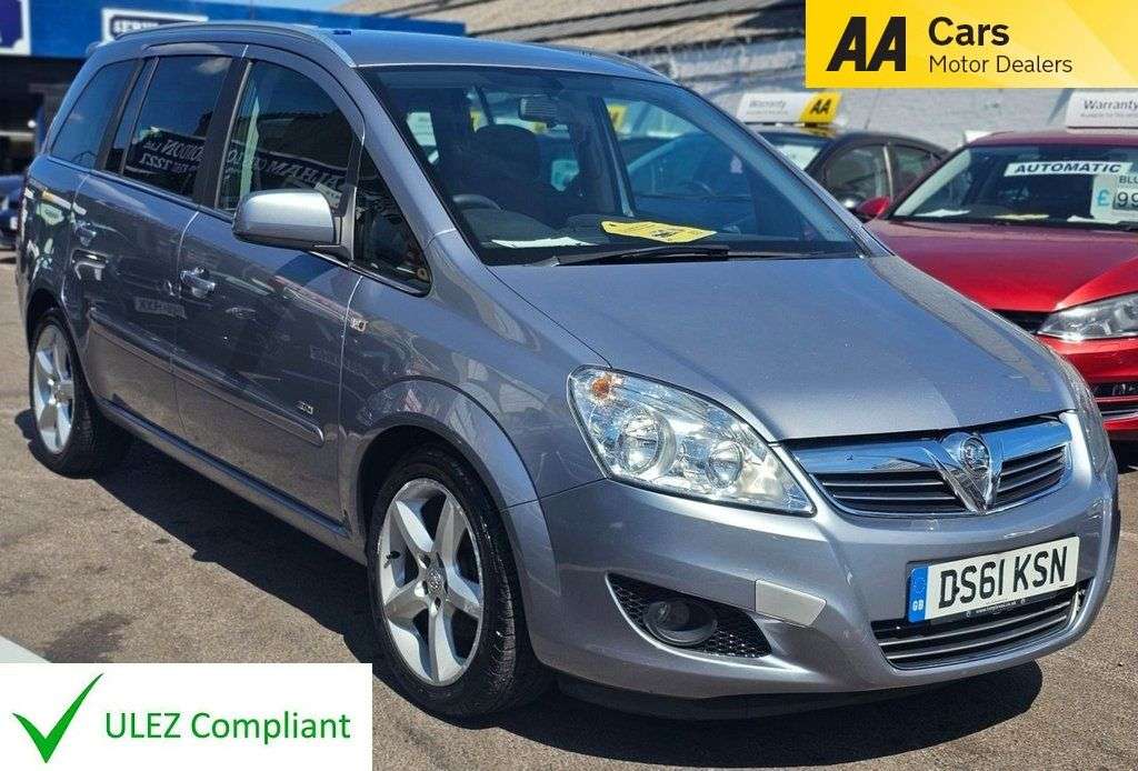A 2011 VAUXHALL ZAFIRA 1.8 16V SRi MPV 5dr Petrol Manual Euro 5 (140 ps) MOT 18.02.2027,7 SEATER A 2011 VAUXHALL ZAFIRA 1.8 16V SRi MPV 5dr Petrol Manual Euro 5 (140 ps) MOT 18.02.2027,7 SEATER