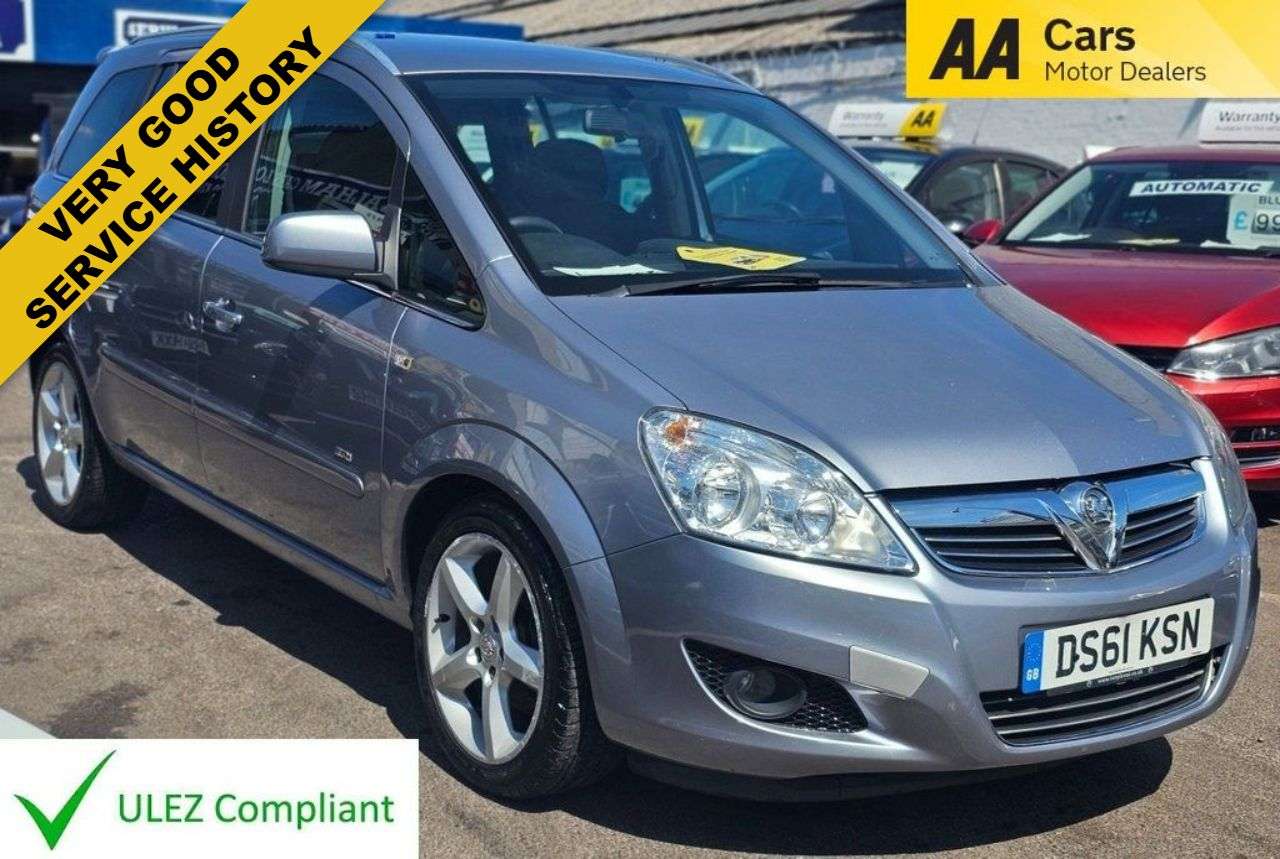 A 2011 VAUXHALL ZAFIRA 1.8 16V SRi MPV 5dr Petrol Manual Euro 5 (140 ps) MOT 18.02.2027,7 SEATER A 2011 VAUXHALL ZAFIRA 1.8 16V SRi MPV 5dr Petrol Manual Euro 5 (140 ps) MOT 18.02.2027,7 SEATER