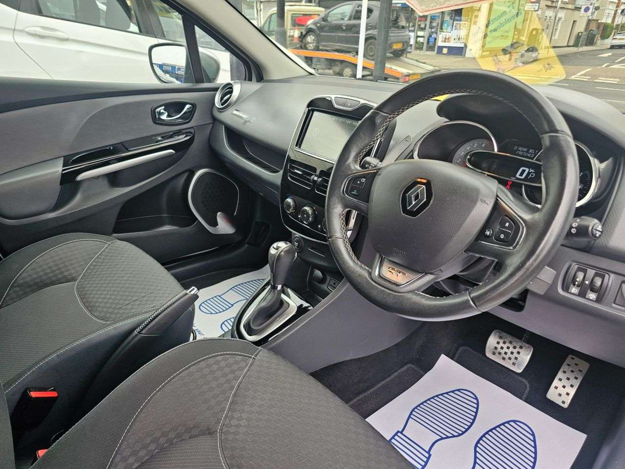 2014 RENAULT CLIO 2014 RENAULT CLIO