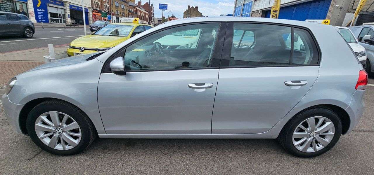 2011 VOLKSWAGEN GOLF 2011 VOLKSWAGEN GOLF