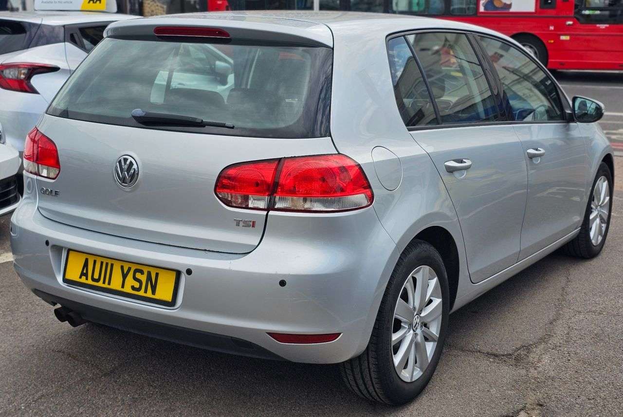 2011 VOLKSWAGEN GOLF 2011 VOLKSWAGEN GOLF