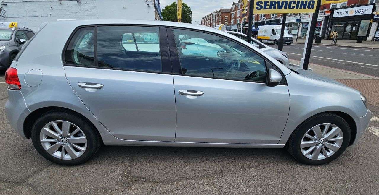 2011 VOLKSWAGEN GOLF 2011 VOLKSWAGEN GOLF