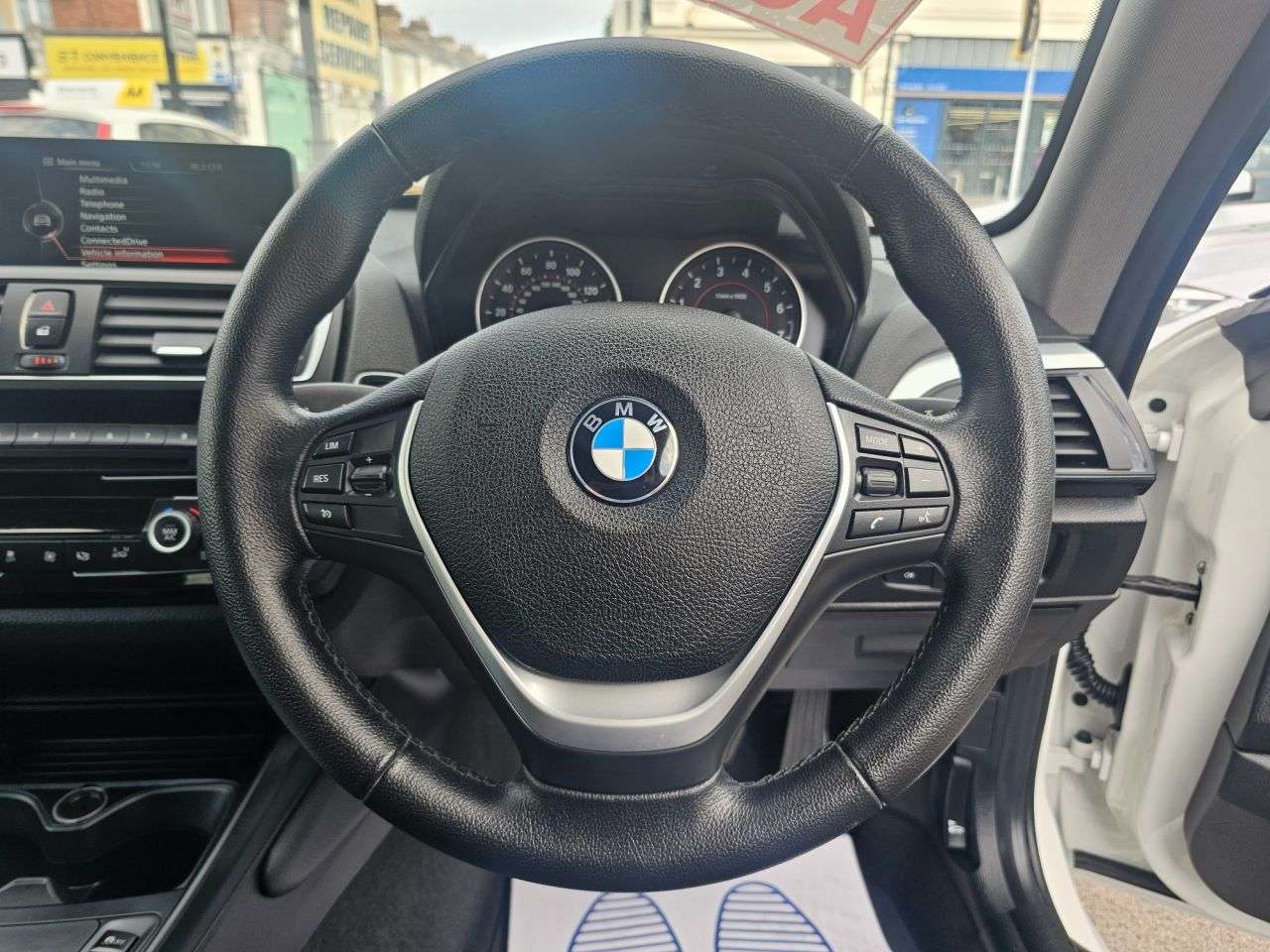 2015 BMW 1 SERIES 2015 BMW 1 SERIES