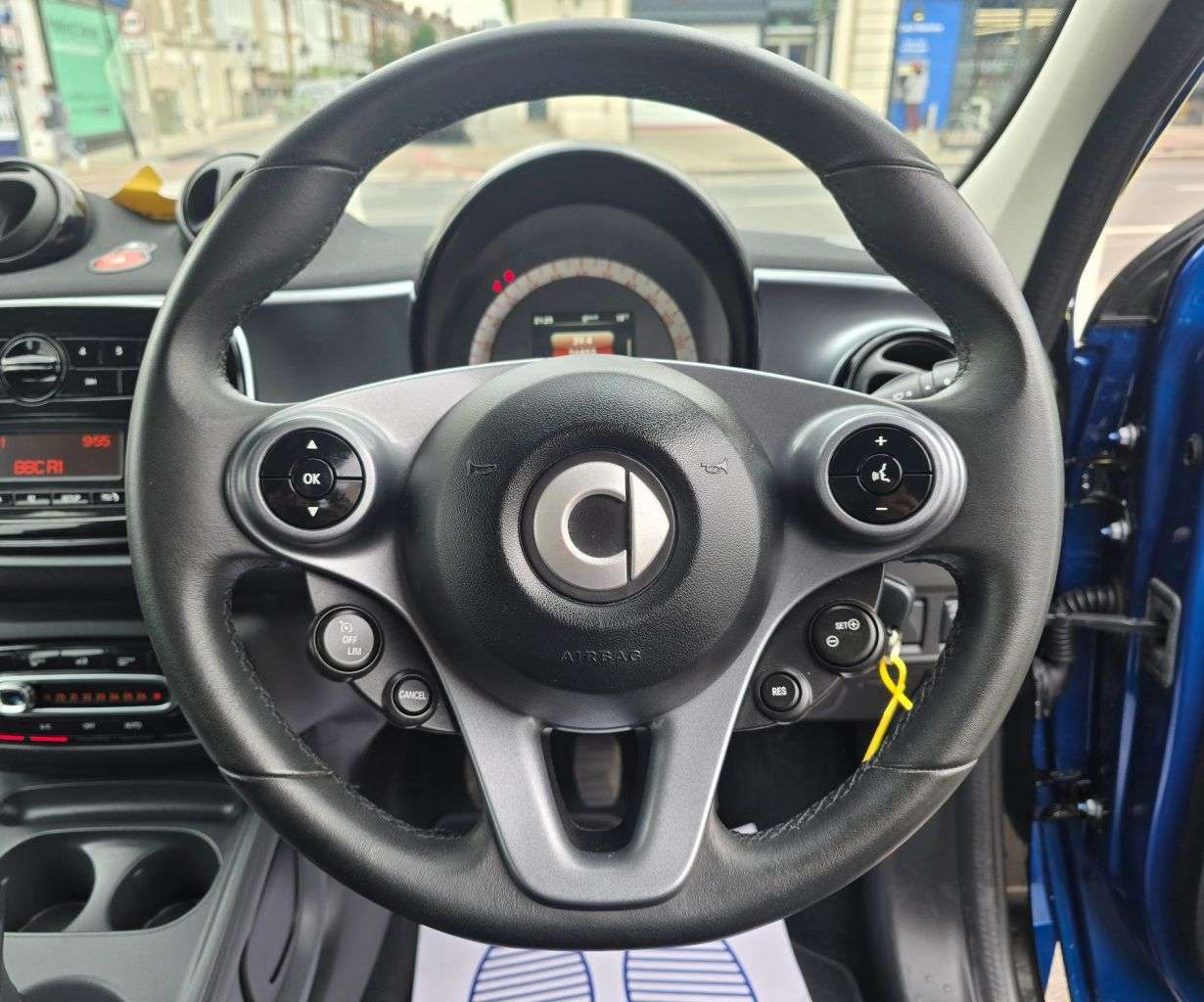 2016 SMART FORFOUR 2016 SMART FORFOUR