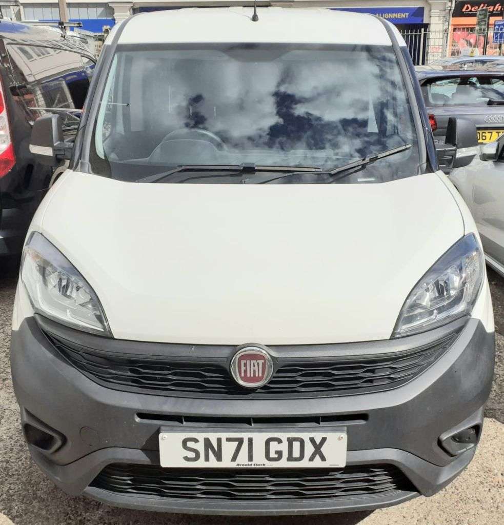 A 2021 FIAT DOBLO 1.3 MultiJetII Panel Van 4dr Diesel Manual L1 H1 Euro 6 (s/s) (95 bhp) MOT A 2021 FIAT DOBLO 1.3 MultiJetII Panel Van 4dr Diesel Manual L1 H1 Euro 6 (s/s) (95 bhp) MOT