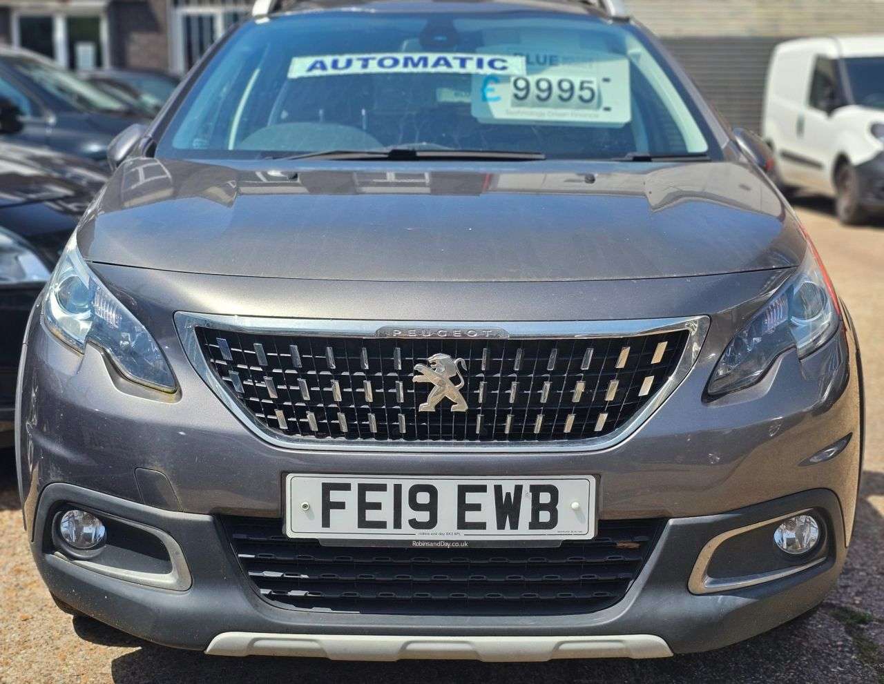 A 2019 PEUGEOT 2008 AUTOMATIC 1.2 PureTech GPF Allure SUV 5dr Petrol EAT Euro 6 (s/s) (110 ps) A 2019 PEUGEOT 2008 AUTOMATIC 1.2 PureTech GPF Allure SUV 5dr Petrol EAT Euro 6 (s/s) (110 ps)