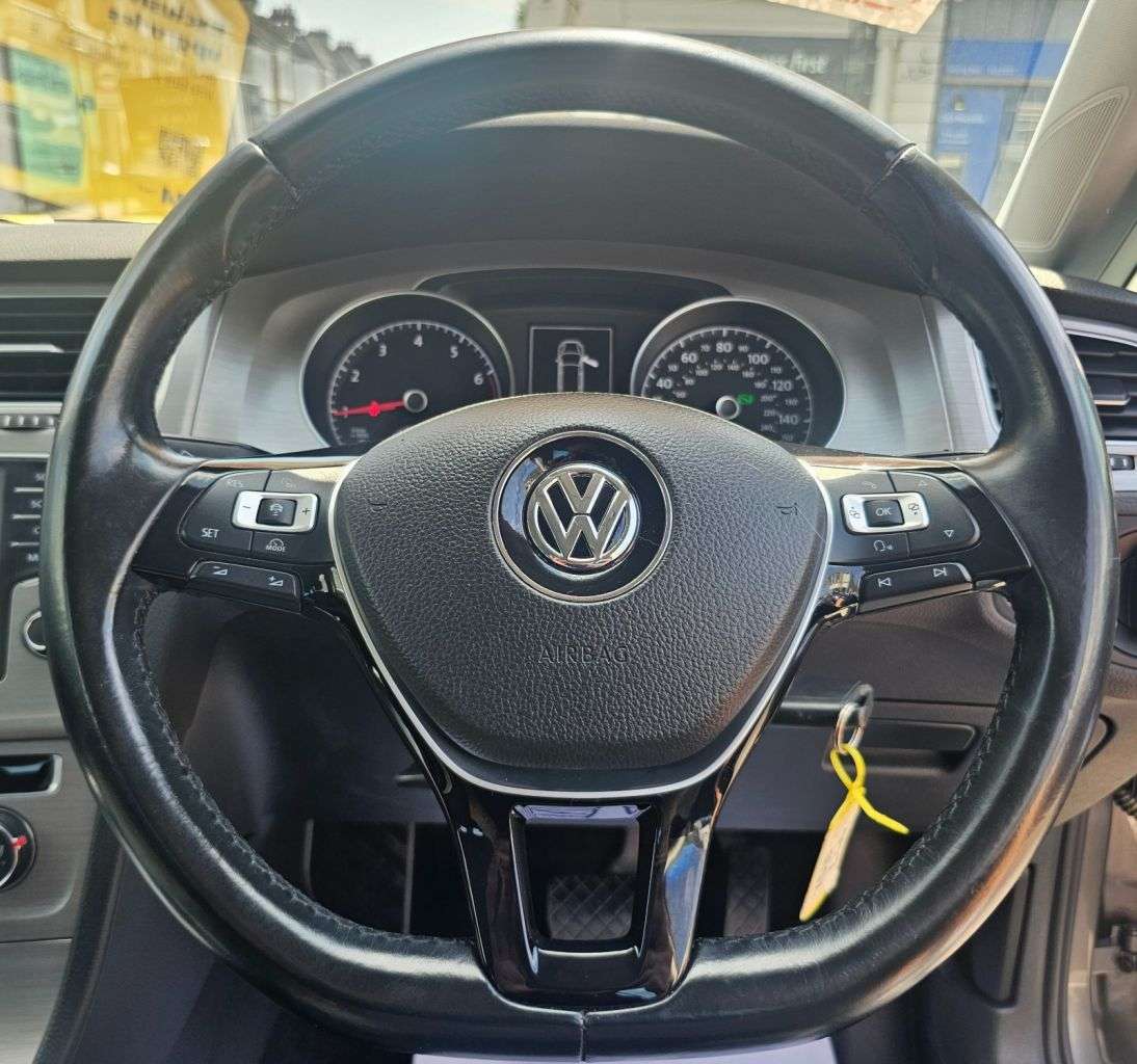 2016 VOLKSWAGEN GOLF 2016 VOLKSWAGEN GOLF