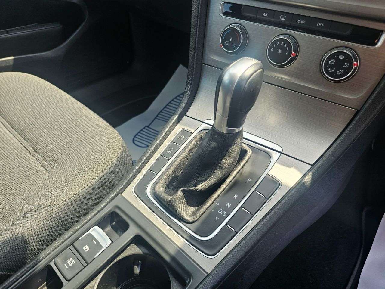 2016 VOLKSWAGEN GOLF 2016 VOLKSWAGEN GOLF
