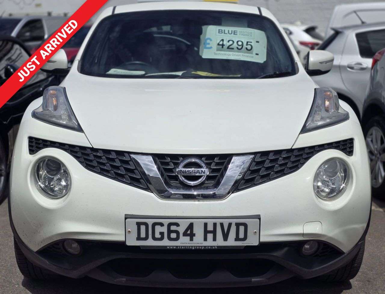 A 2014 NISSAN JUKE 1.2 DIG-T Acenta Premium SUV 5dr Petrol Manual 6Spd Euro 5 (s/s) (115 ps) S A 2014 NISSAN JUKE 1.2 DIG-T Acenta Premium SUV 5dr Petrol Manual 6Spd Euro 5 (s/s) (115 ps) S
