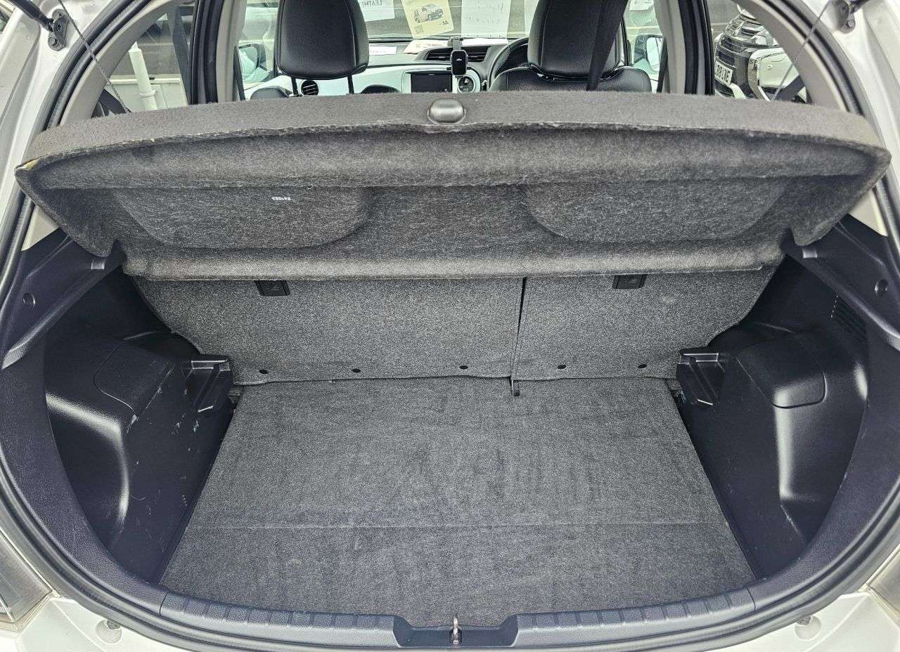 2013 TOYOTA YARIS 2013 TOYOTA YARIS