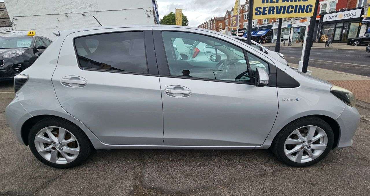 2013 TOYOTA YARIS 2013 TOYOTA YARIS