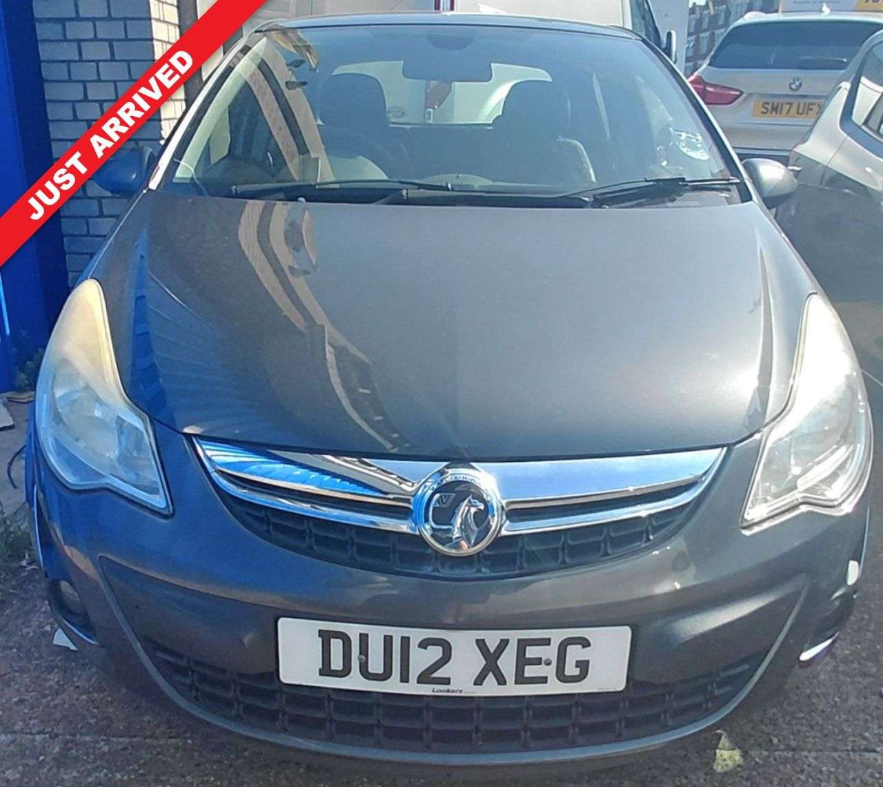 A 2012 VAUXHALL CORSA 1.4 16V SE Hatchback 5dr Petrol Manual Wide Ratio Euro 5 (100 ps) FULL SERV A 2012 VAUXHALL CORSA 1.4 16V SE Hatchback 5dr Petrol Manual Wide Ratio Euro 5 (100 ps) FULL SERV