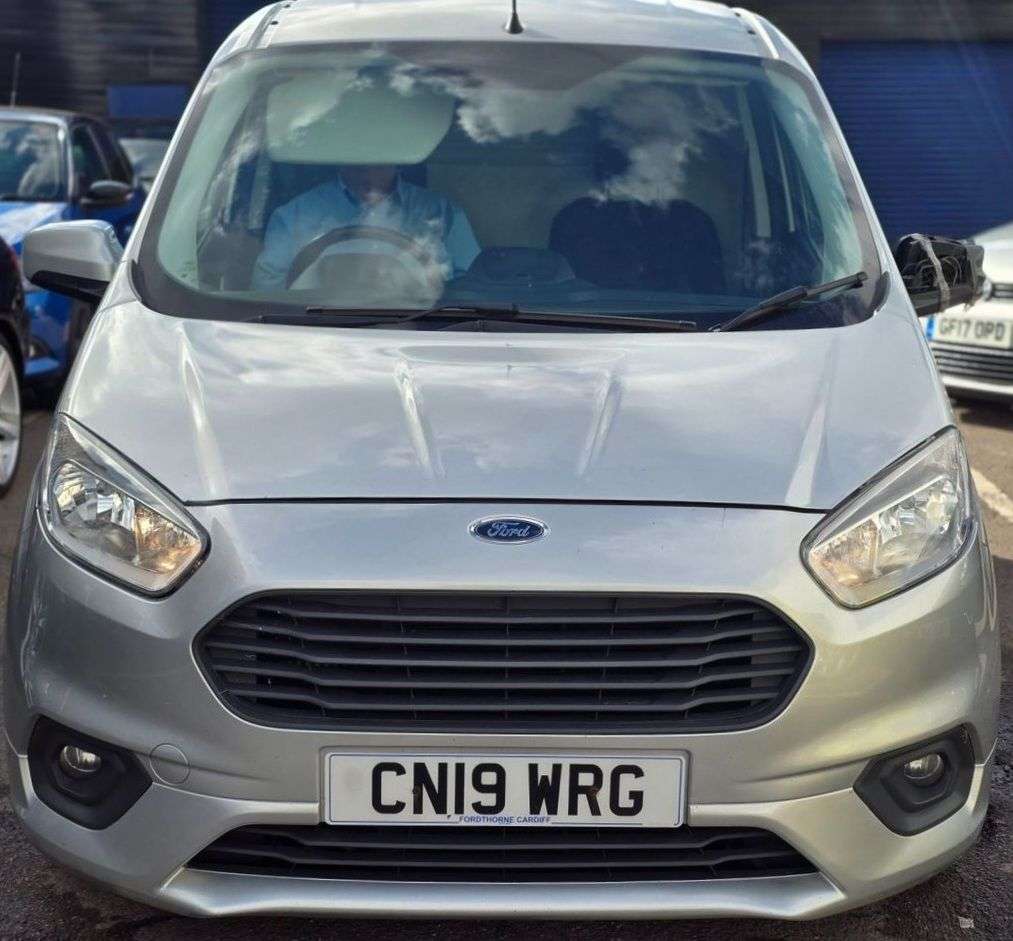 A 2019 FORD TRANSIT COURIER 1.5 TDCi Limited Panel Van 5dr Diesel Manual L1 Euro 6 (100 ps) APPLE CAR P A 2019 FORD TRANSIT COURIER 1.5 TDCi Limited Panel Van 5dr Diesel Manual L1 Euro 6 (100 ps) APPLE CAR P