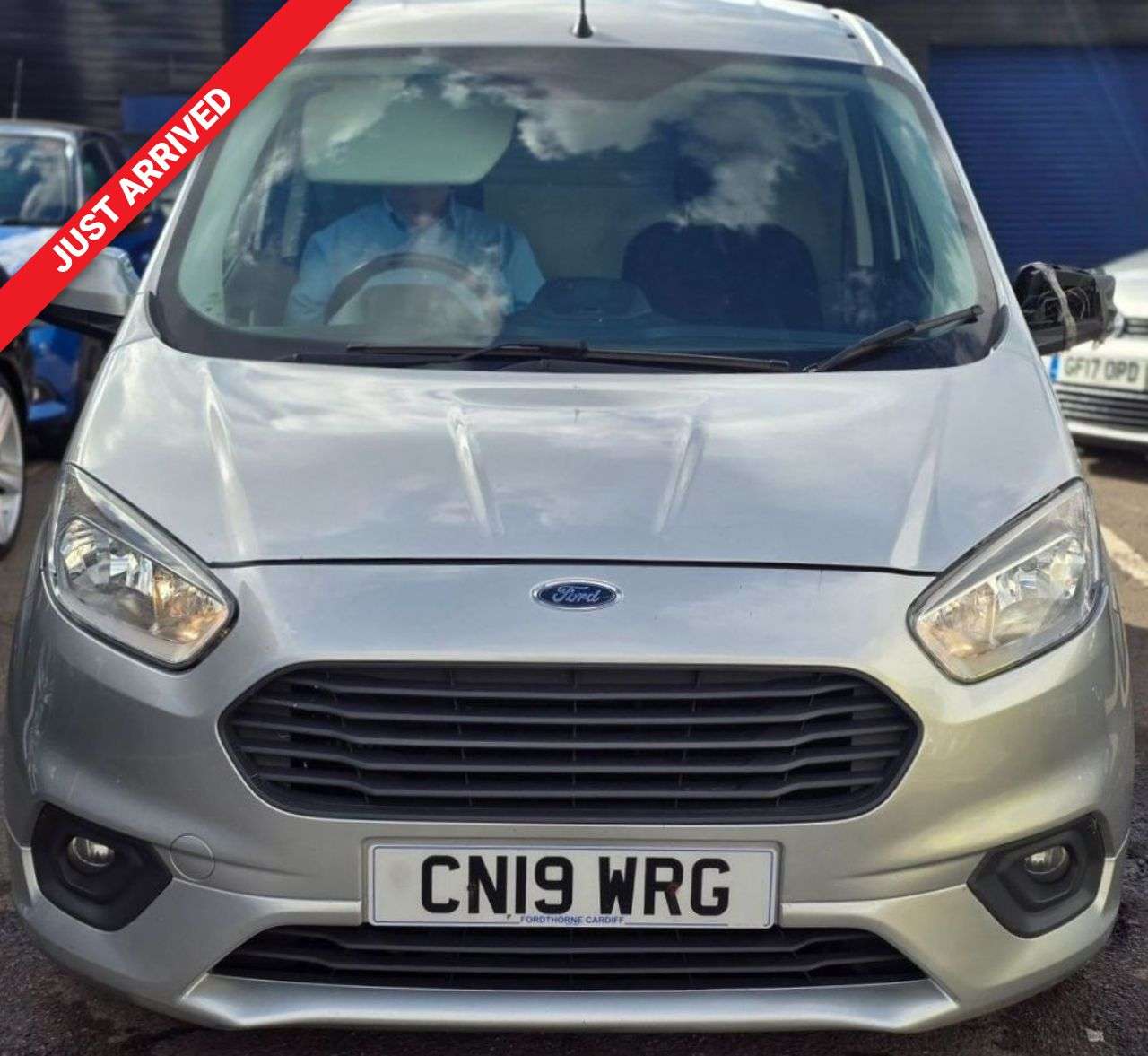 A 2019 FORD TRANSIT COURIER 1.5 TDCi Limited Panel Van 5dr Diesel Manual L1 Euro 6 (100 ps) APPLE CAR P A 2019 FORD TRANSIT COURIER 1.5 TDCi Limited Panel Van 5dr Diesel Manual L1 Euro 6 (100 ps) APPLE CAR P